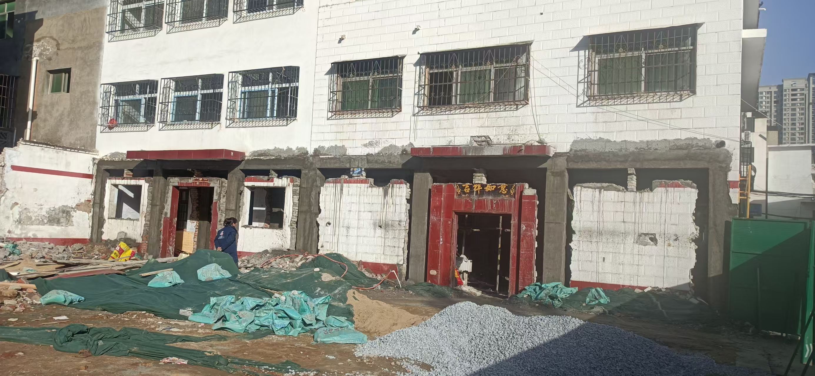 防城港市承重墙改梁危房加固 - 方案